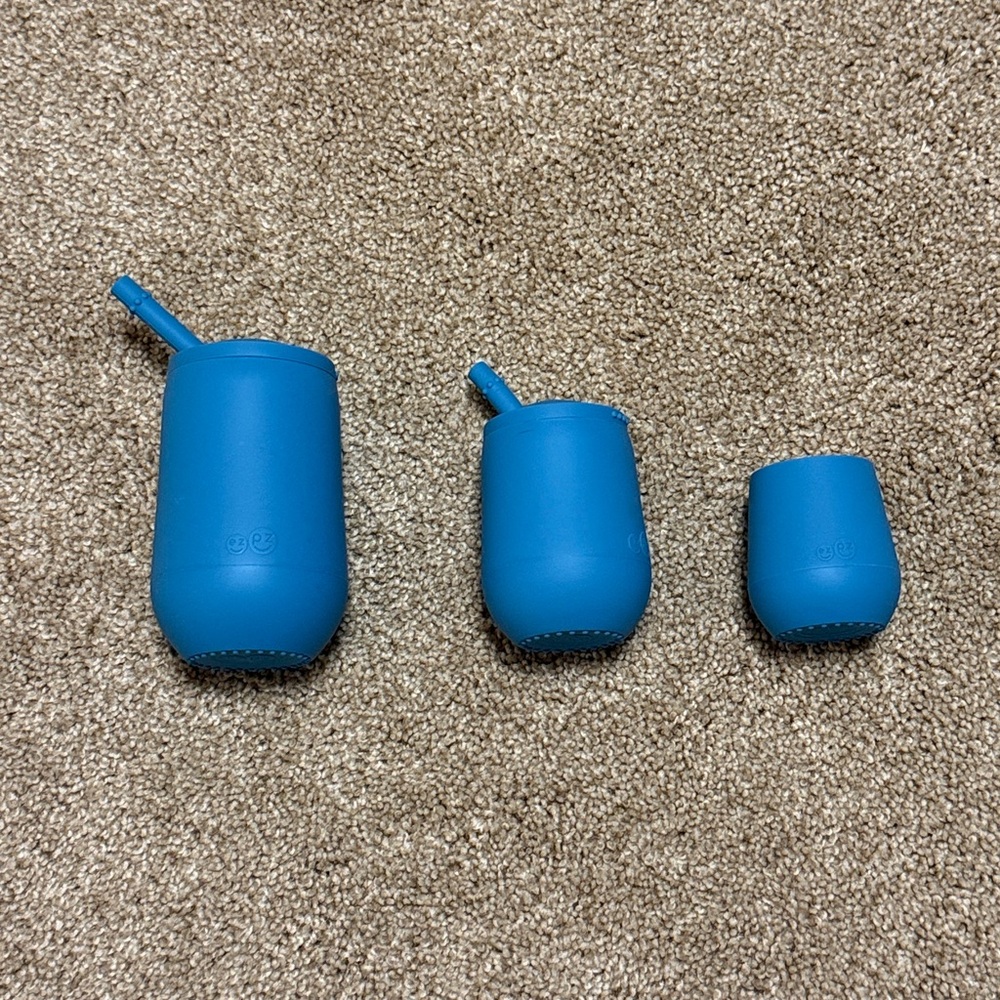 ezpz Developmental Cup Set